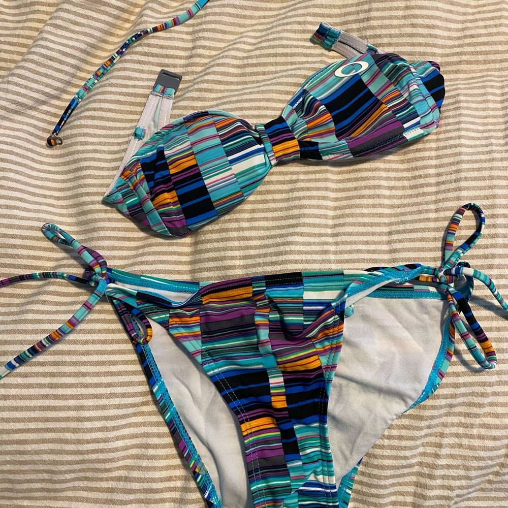 Oakley bikini XS